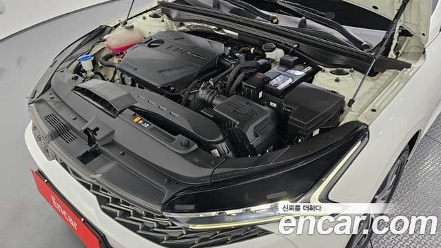 Kia K5 2020 — ფოტო 6/20