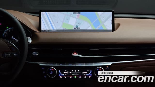 Genesis Electrified G80 2024 — ფოტო 14/20