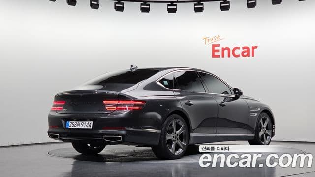 Genesis G80 2020 — Photo 8/20