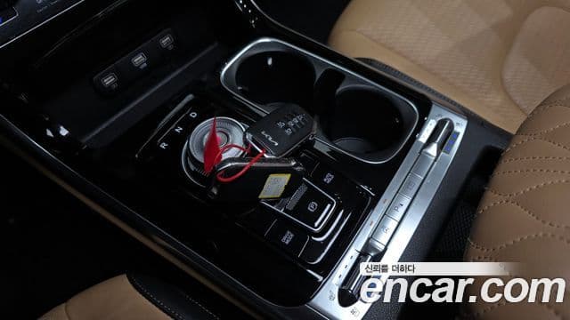 Kia Carnival 2022 — Фото 9/20
