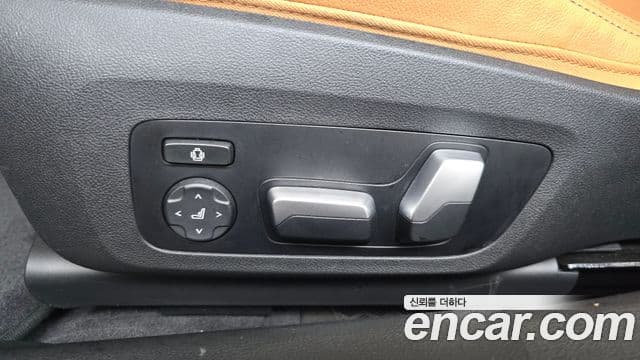 BMW 3 Series 2023 — фото 20 из 20