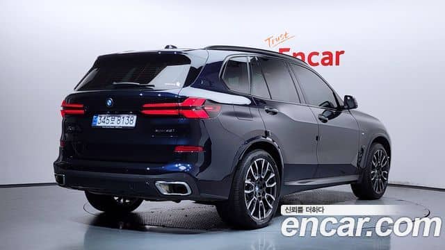 BMW X5, 2023