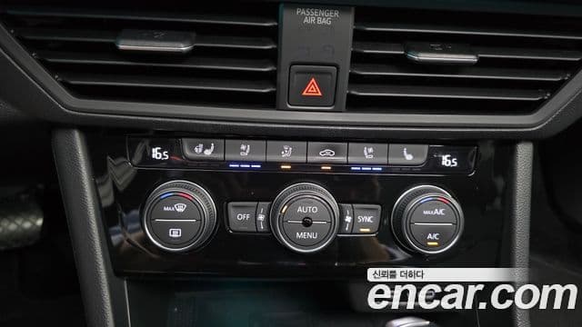 Volkswagen Jetta 2021 — Şəkil 16/20
