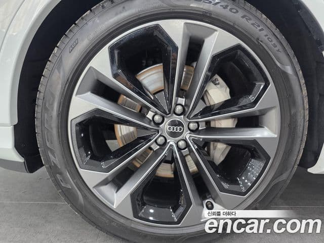 Audi Q7 2026 — фото 4 из 20
