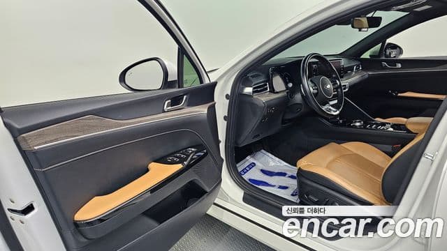 Kia K5 2020 — фото 10 из 20