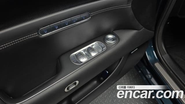 Genesis G90 2022 — Şəkil 9/20