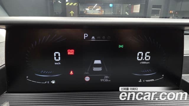 Hyundai Staria 2024 — Şəkil 8/20