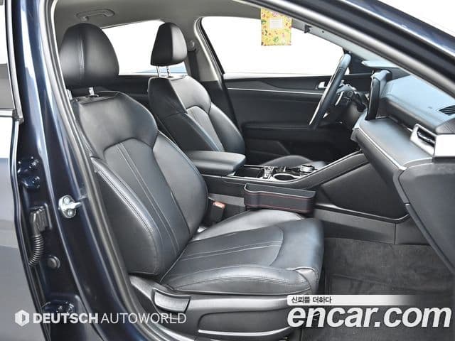 Kia K5 2023 — фото 8 из 20