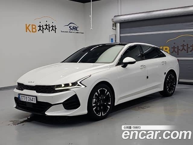 Kia K5, 2022
