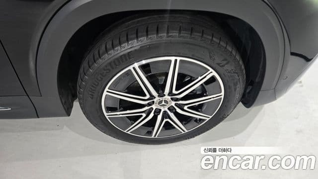 Mercedes-Benz EQB 2025 — ფოტო 11/20