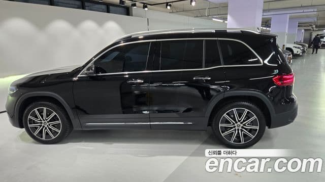 Mercedes-Benz EQB 2025 — ფოტო 4/20