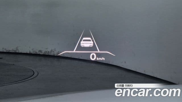 Genesis Electrified G80 2021 — ფოტო 17/20