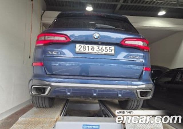 BMW X5 2020 — фото 1 из 2