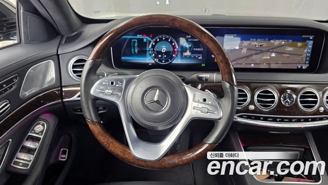 Mercedes-Benz S-Class 2018 — Фото 13/20