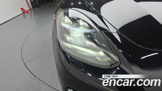 Porsche Panamera 2020 — Photo 6/32