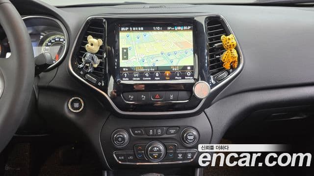 Jeep Cherokee 2022 — Фото 12/20