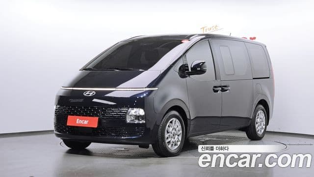 Hyundai Staria 2024 — Фото 1/20