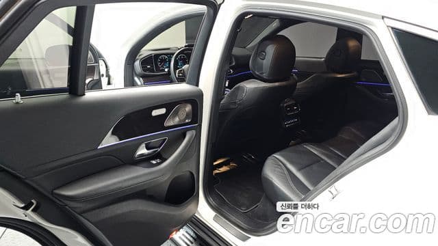 Mercedes-Benz GLE-Class 2023 — Şəkil 10/20