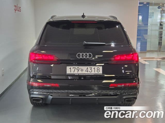 Audi Q7 2026 — фото 3 из 20