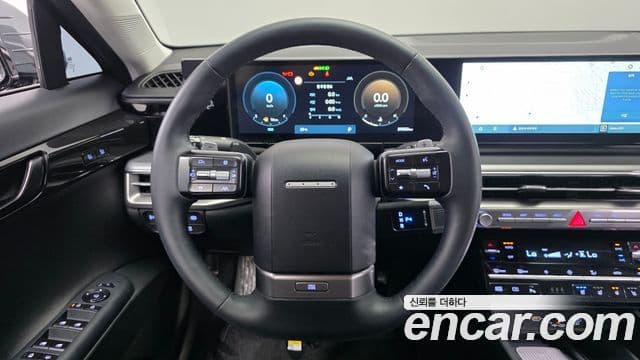 Hyundai Grandeur 2023 — ფოტო 13/20