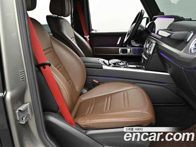 Mercedes-Benz G-Class 2021 — Photo 6/19