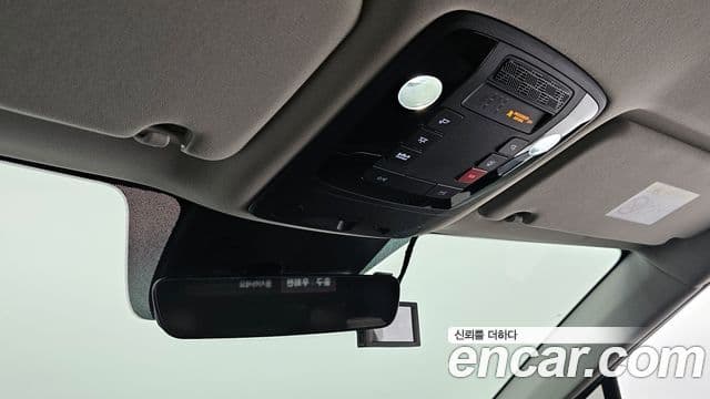 Kia Carnival 2024 — Фото 15/20