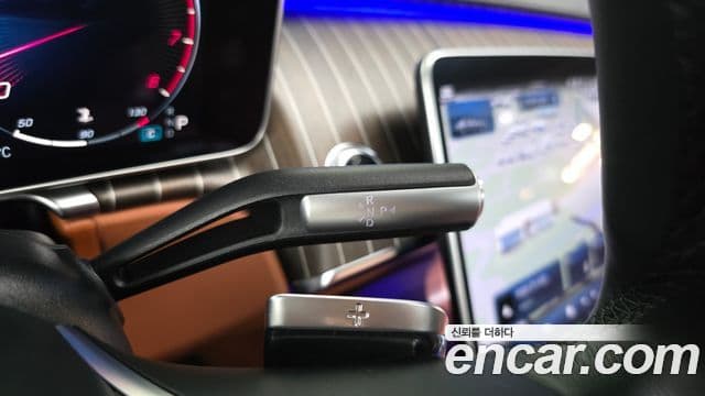 Mercedes-Benz S-Class 2023 — Фото 8/20