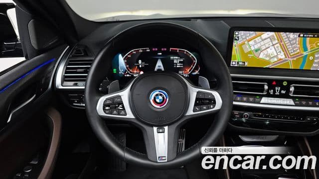 BMW X4 2025 — ფოტო 13/20