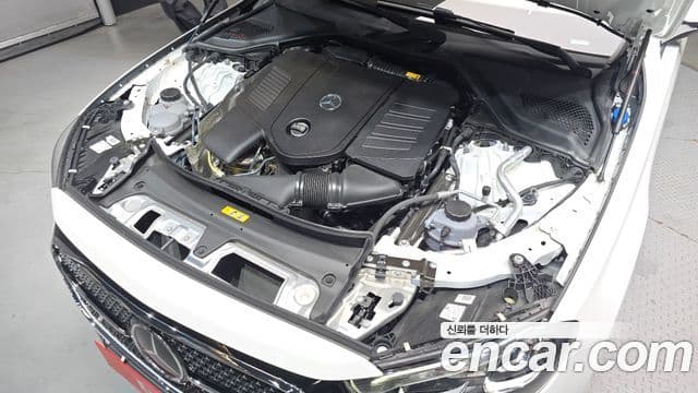 Mercedes-Benz E-Class 2024 — ფოტო 5/30