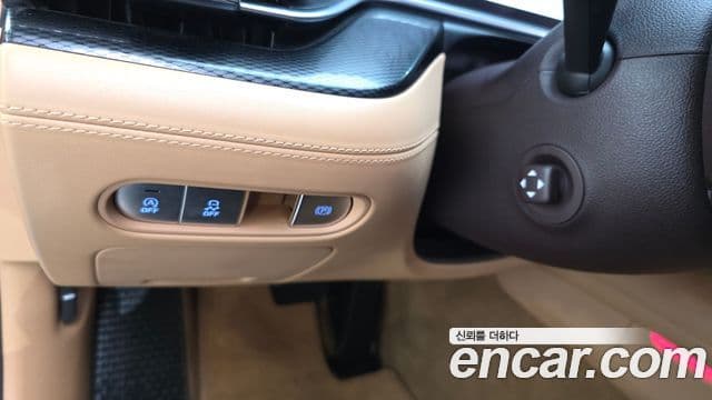 Genesis G90 2022 — ფოტო 19/20