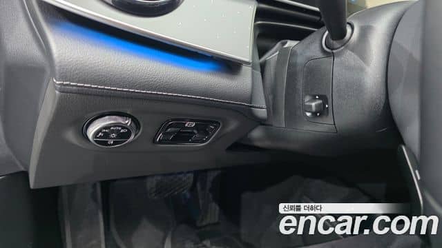 Mercedes-Benz EQE, 2024