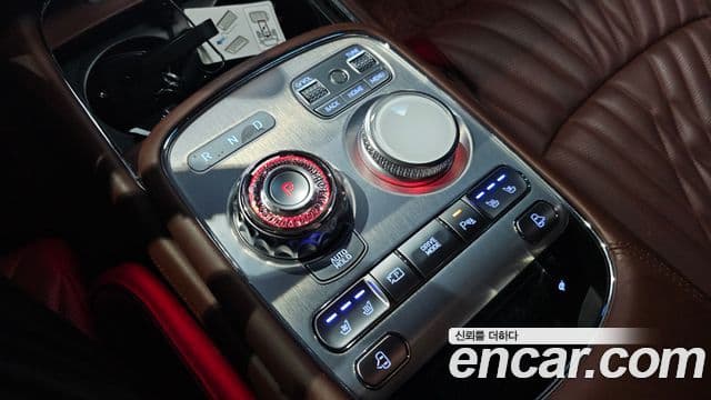 Genesis G90 2023 — ფოტო 9/20