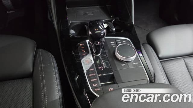 BMW X4 2023 — ფოტო 9/20
