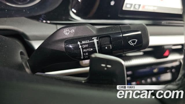 Kia K5 2022 — ფოტო 18/20