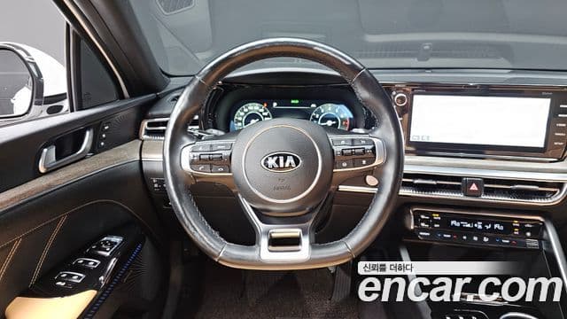 Kia K5 2020 — Şəkil 13/20