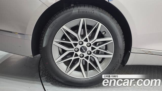 Genesis Electrified G80 2025 — Şəkil 5/20