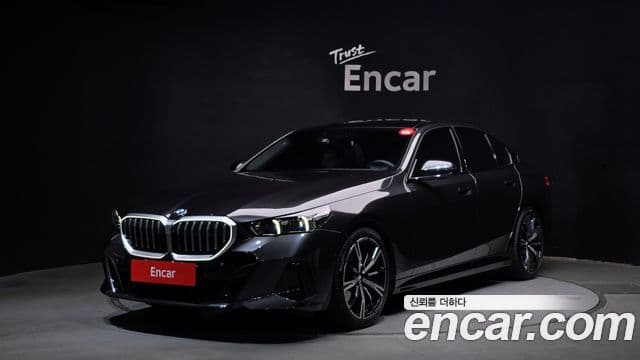 BMW 5 Series 2026 — ფოტო 1/20