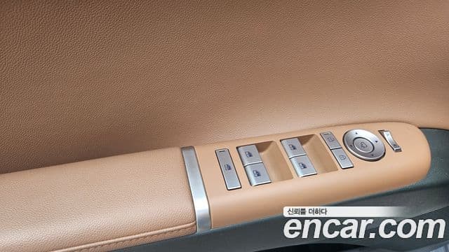 Hyundai Grandeur 2023 — фото 11 из 20
