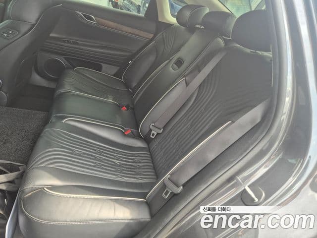 Genesis Electrified G80 2020 — фото 11 из 20