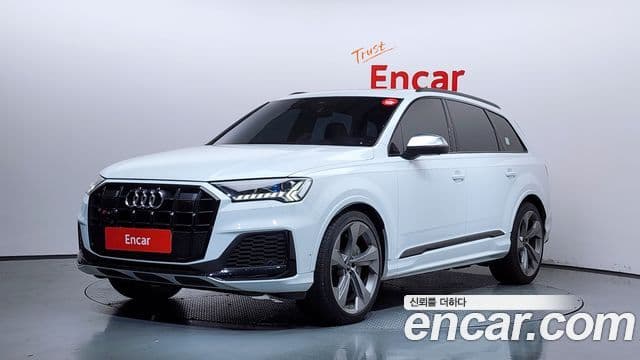 Audi SQ7 2023 — Photo 2/20