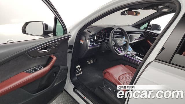 Audi SQ7 2023 — Photo 11/20