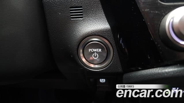 Lexus ES300h 2024 — ფოტო 22/34