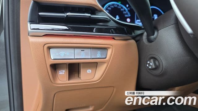Genesis Electrified G80 2021 — фото 14 из 20