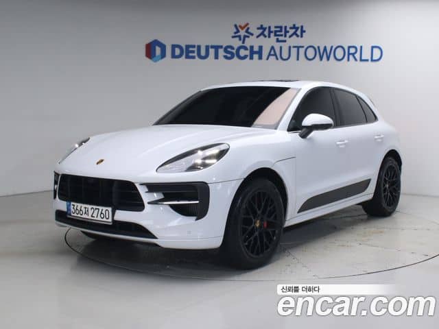 Porsche Macan, 2021