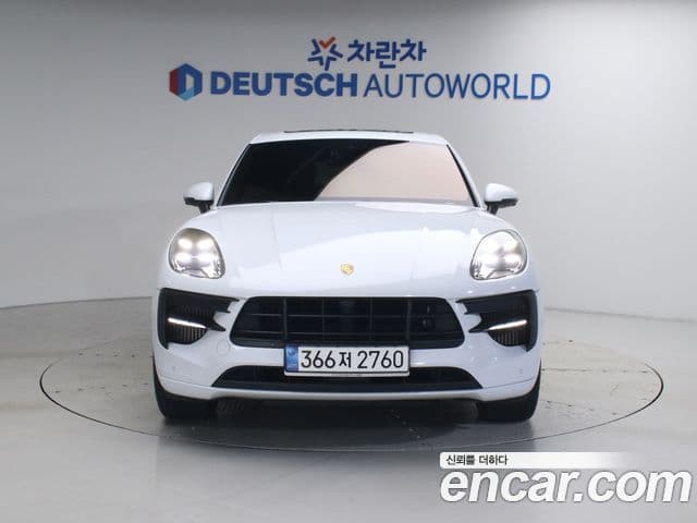Porsche Macan 2021 — Şəkil 3/8