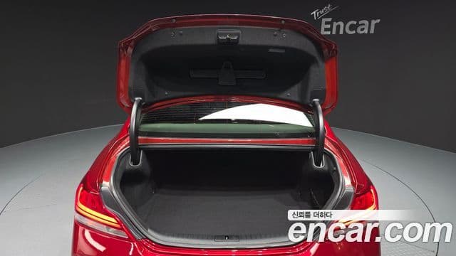 Genesis G70 2019 — Şəkil 12/31