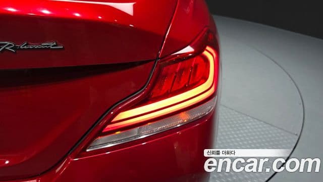 Genesis G70 2019 — Şəkil 26/31
