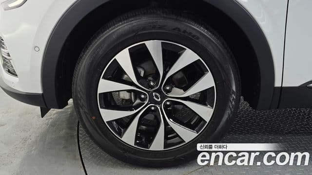 Renault Samsung XM3 2023 — ფოტო 5/20