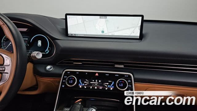 Genesis GV80 2023 — Photo 11/20