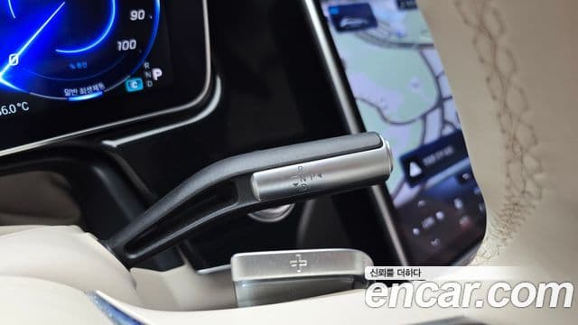 Mercedes-Benz EQS 2023 — ფოტო 21/30